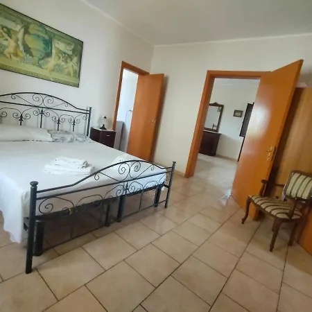 Villetta Immersa Nel Verde Holiday home *